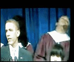 Мальчик заснул во время речи Обамы