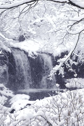 Водопад зимой