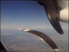 Иллюзия из окна самолёта