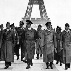 Гитлер в Париже (1940 год)