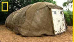 Бетонная палатка