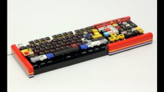 Работающая клавиатура из Лего