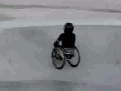 Трюк на инвалидной коляске