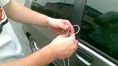 Способ взломать дверь машины за 10 секунд