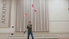 Впечатляющее жонглирование от 4 профи