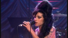 Amy Winehouse - Valerie (Mark Ronson and the Winettes)