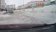 Шквальный ветер в Ханты-Мансийске
